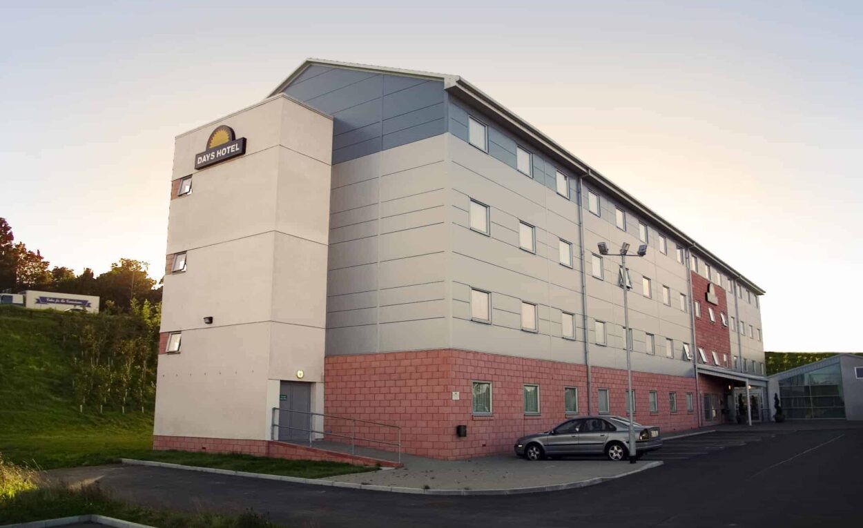 Days Inn, Wakefield, Premier Modular