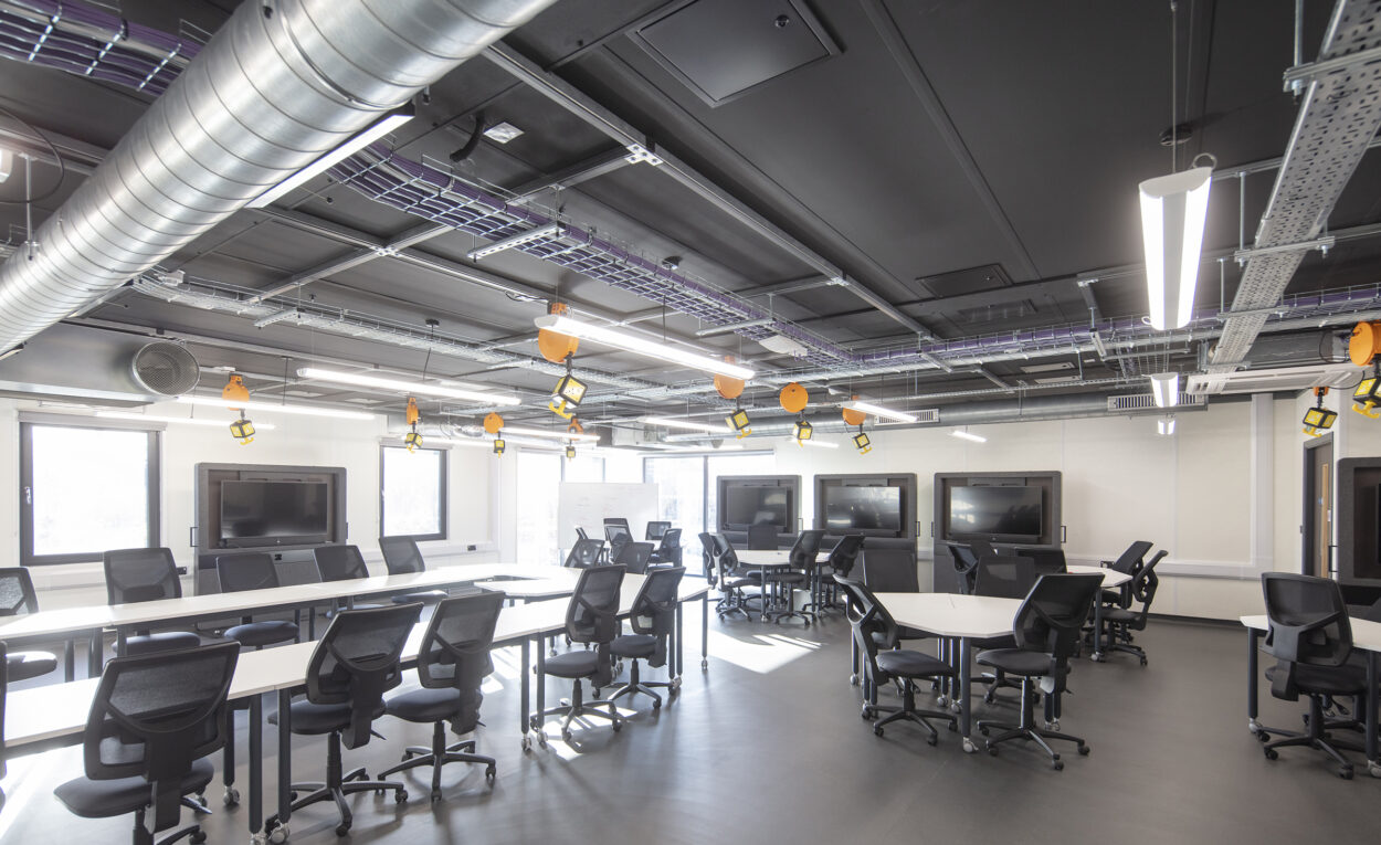 The Engineering and Design Institute London (TEDI-London) Modular education building-Internal office room