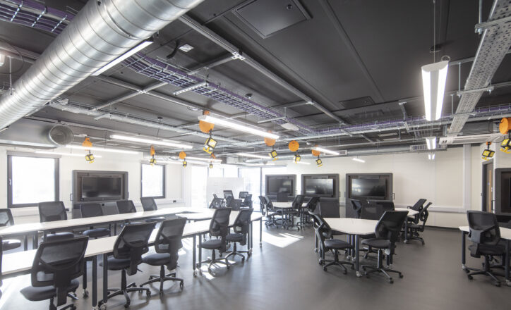 Bridging the Workplace Gap with Modular Office Buildings