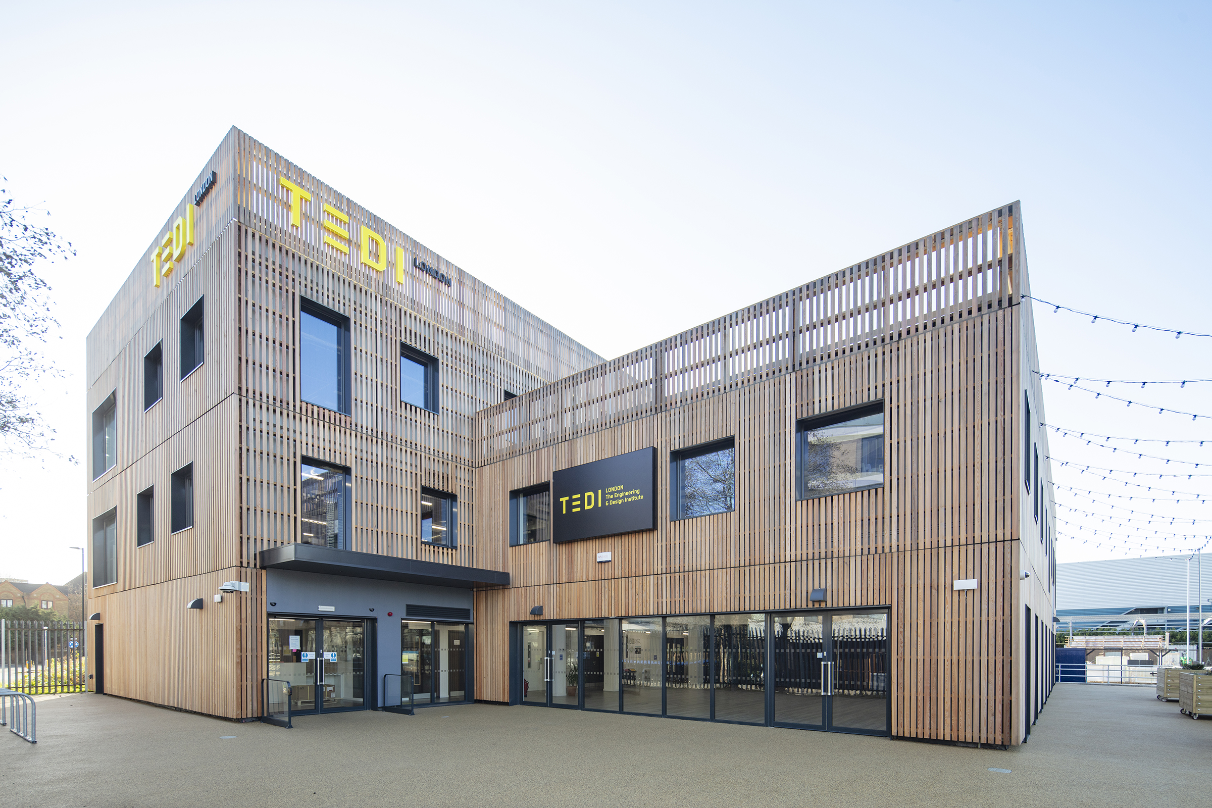 The Engineering and Design Institute London (TEDI-London) Modular education building