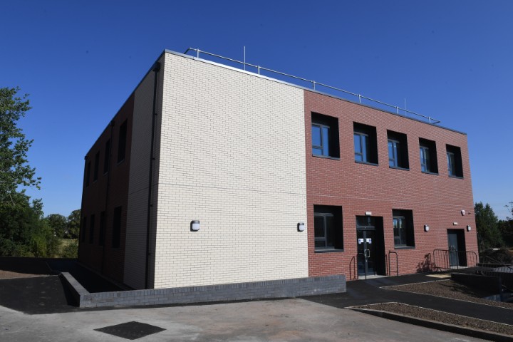 Queen Elizabeth Academy